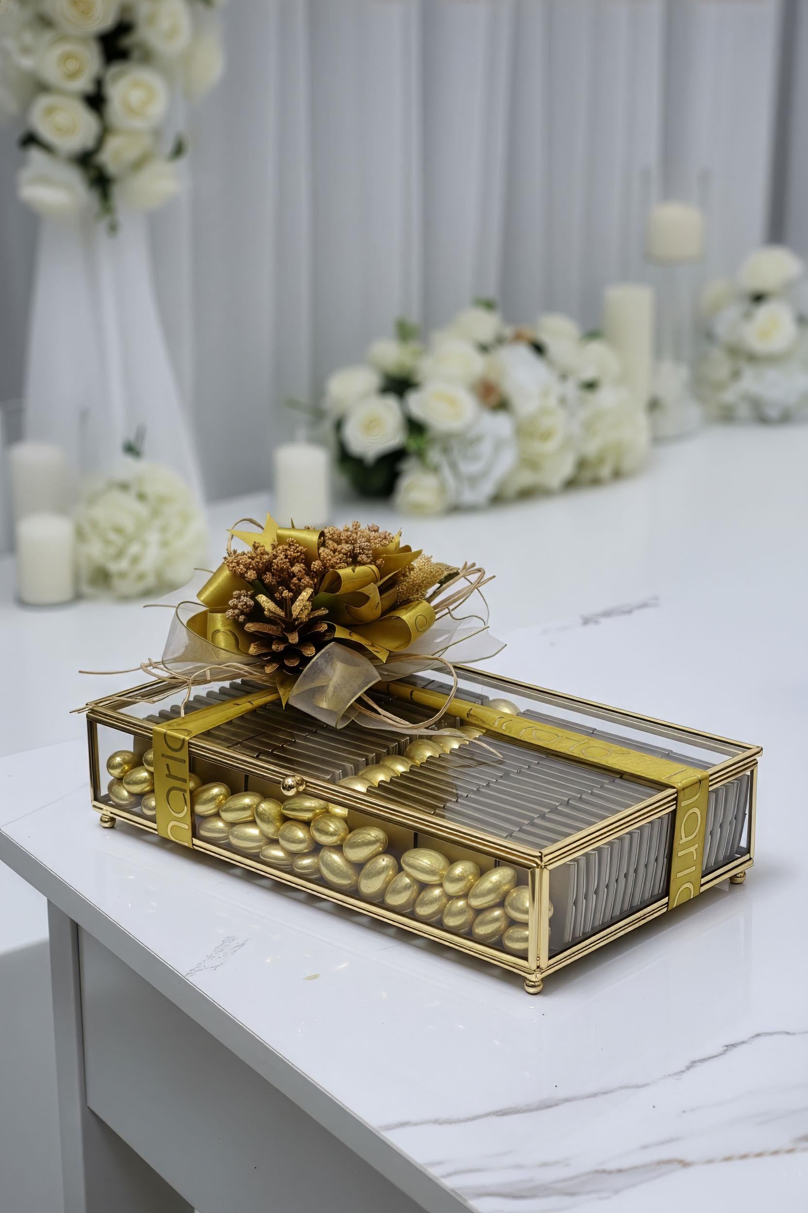 Linaria Gold Serisi - Cam Kutulu Söz ve Nişan Çikolatası