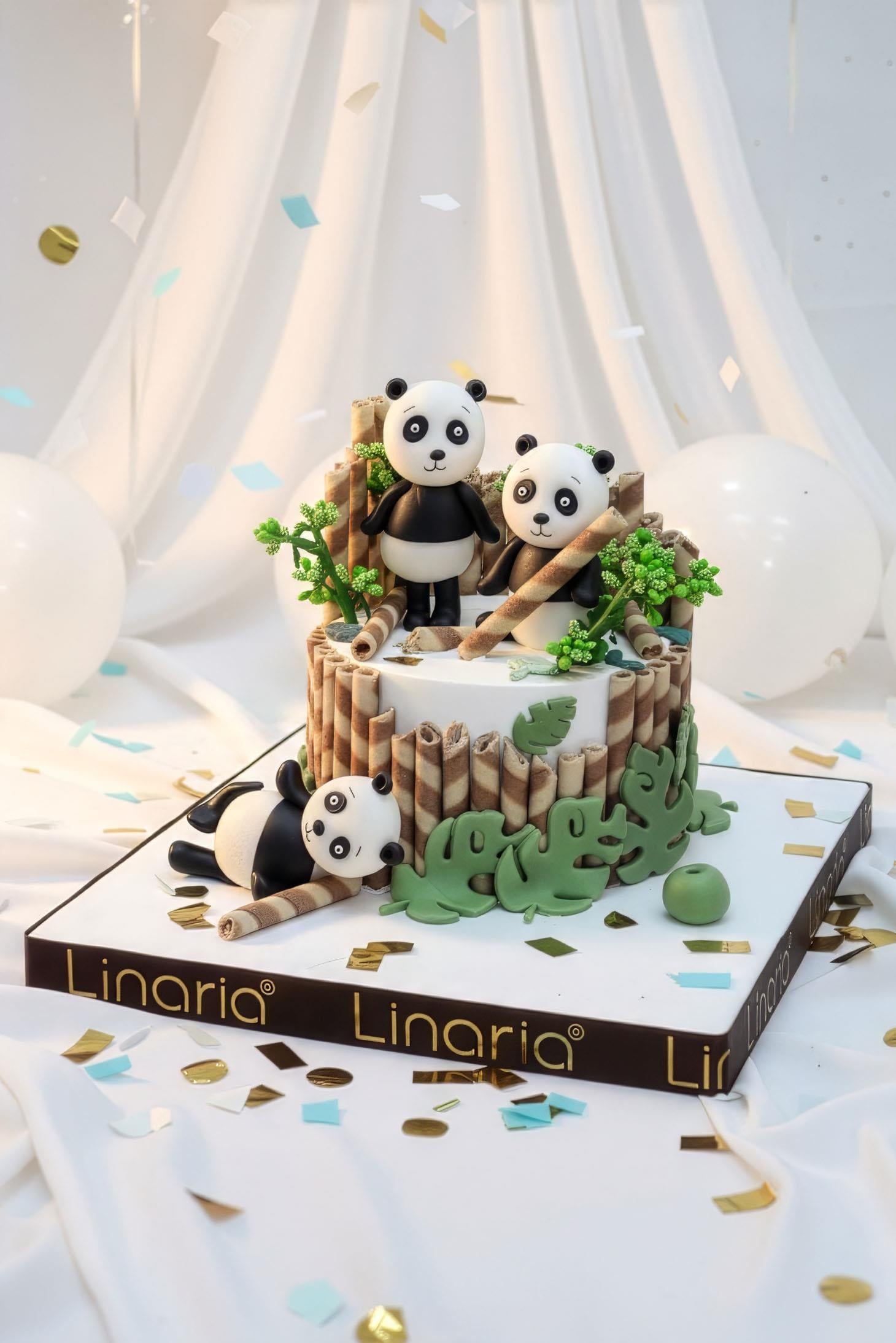 Panda Ormanı: Gofret Bambu Detaylı Çocuk Doğum Günü Pastası