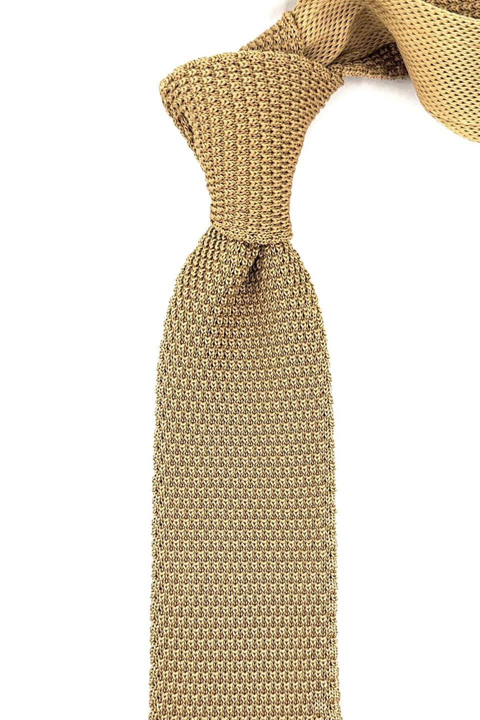 Altın Renk Düz Örgü Kravat ÖR8311