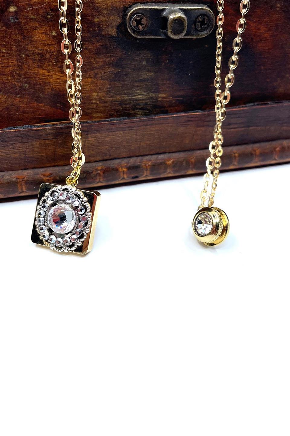 Altın Renk Kristal Taşlı Zincirli Ceket Yaka İğnesi YI374