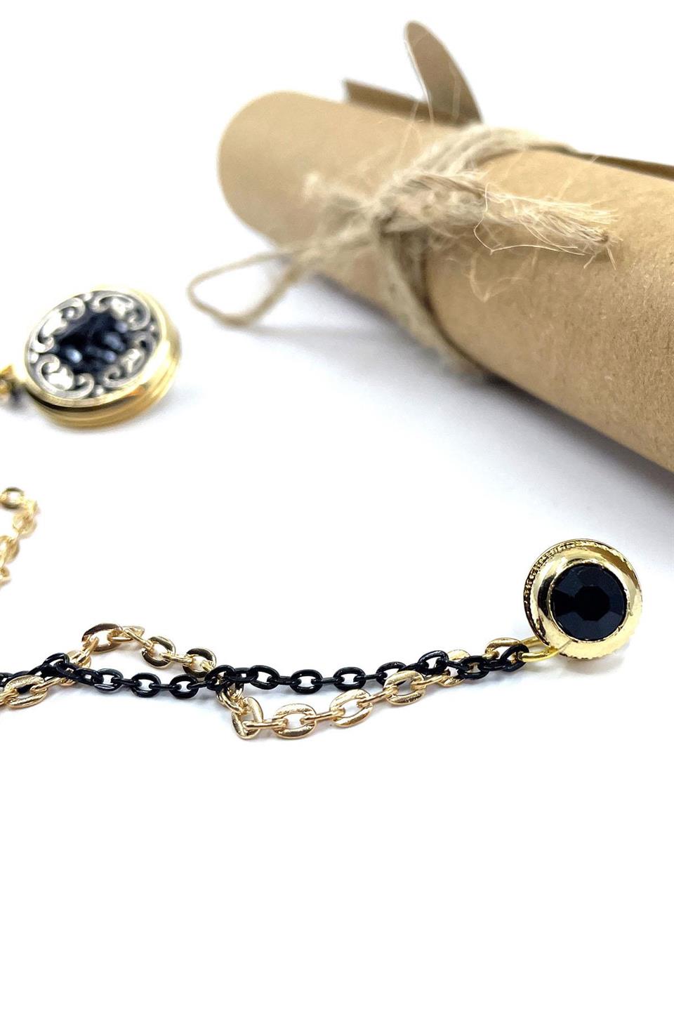 Altın Renk Siyah Taşlı Zincirli Ceket Yaka İğnesi YI397