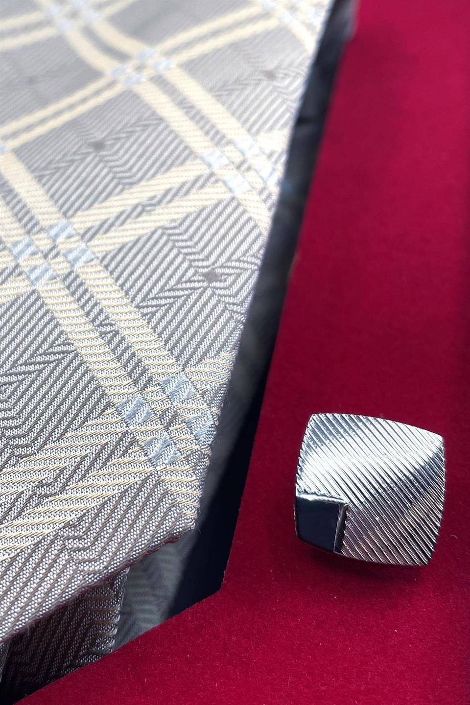 Bej İtalyan İpek Kravat Çelik Kol Düğmesi Erkek Hediye Seti SKS07