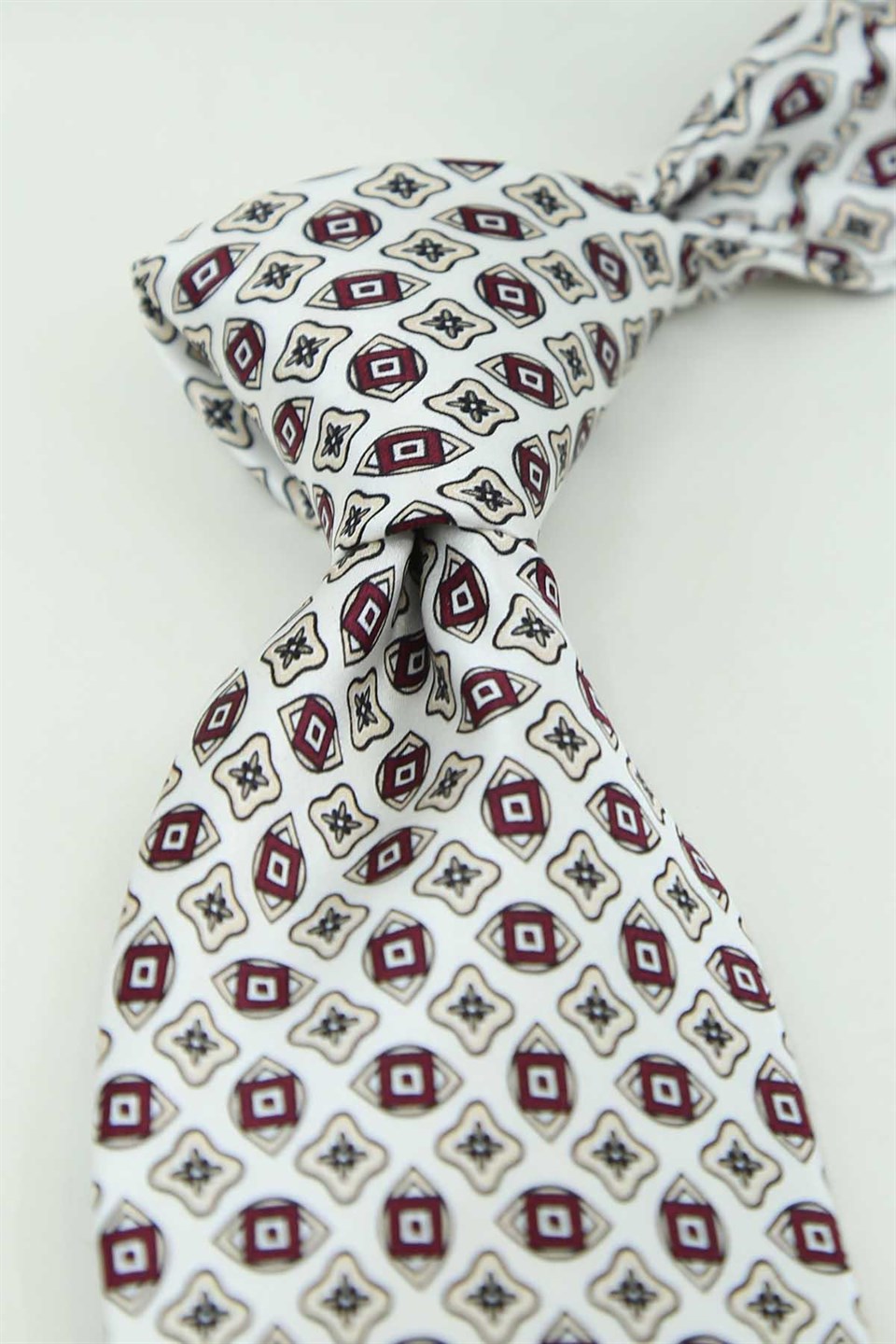 Beyaz Bordo Motif Desen İtalyan İpek Kravat İK2532