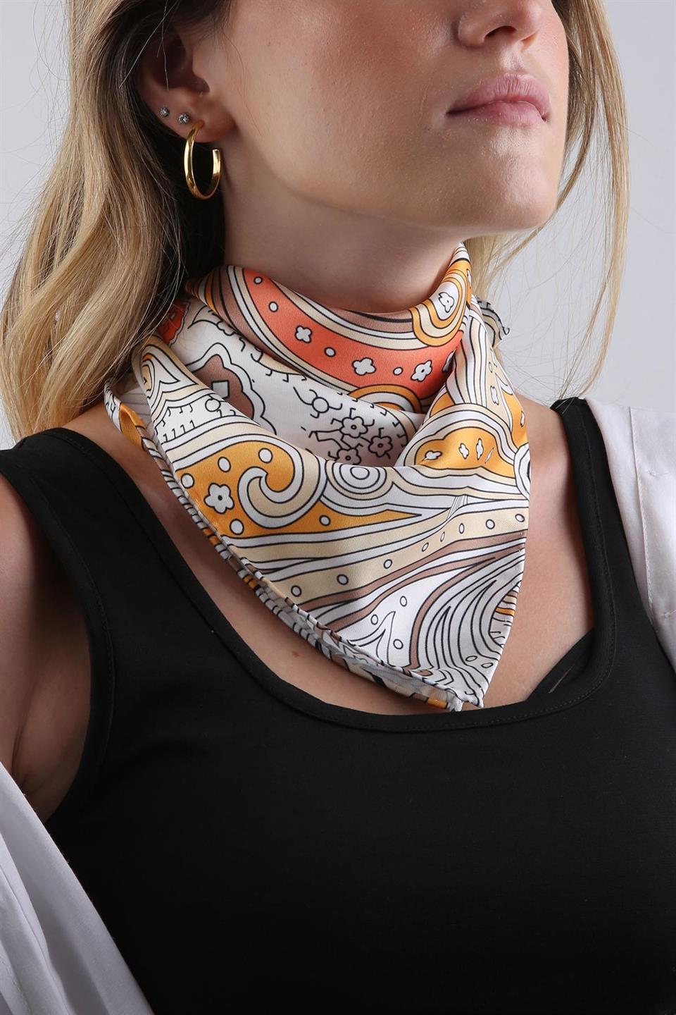 Beyaz - Turuncu Şal Desen Fular Bandana 55-55 cm KDNF17