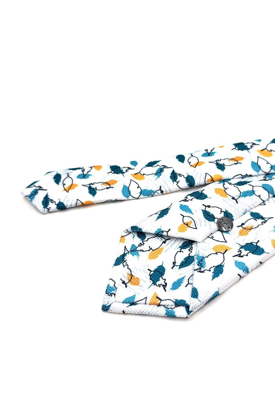 Beyaz Yaprak Motif Mendilli Klasik Kravat KK11448