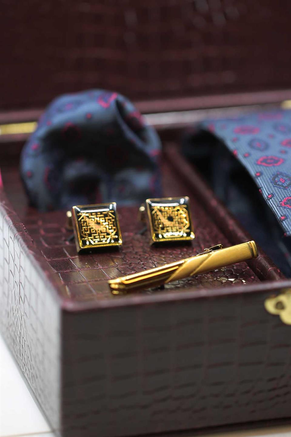 Bordo Erkek Hediye Kutusu - Mendilli Kravat Kol Düğmesi Kravat İğnesi KMK96