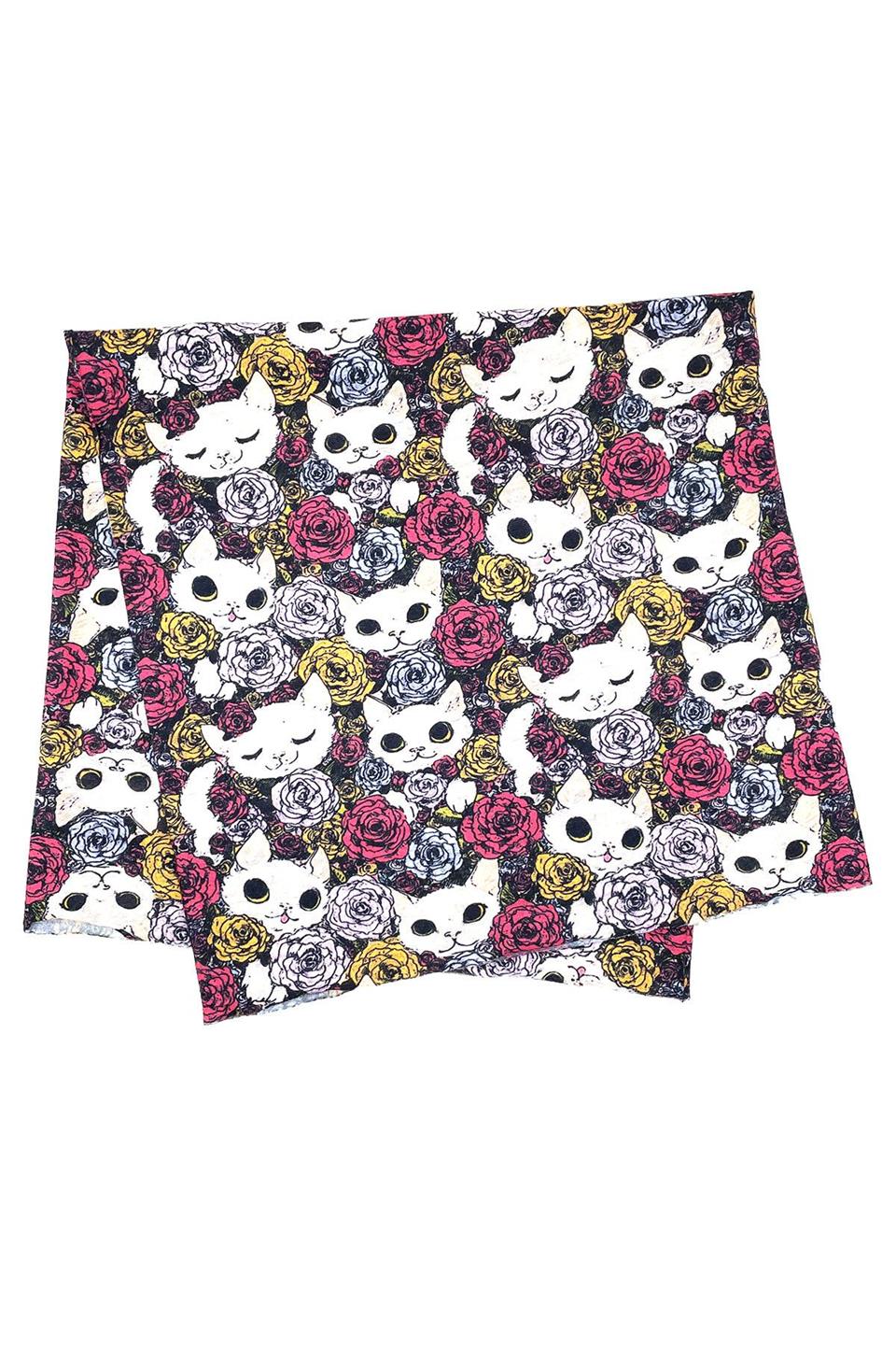 Cat at Flower Çok Renkli Bandana BND61