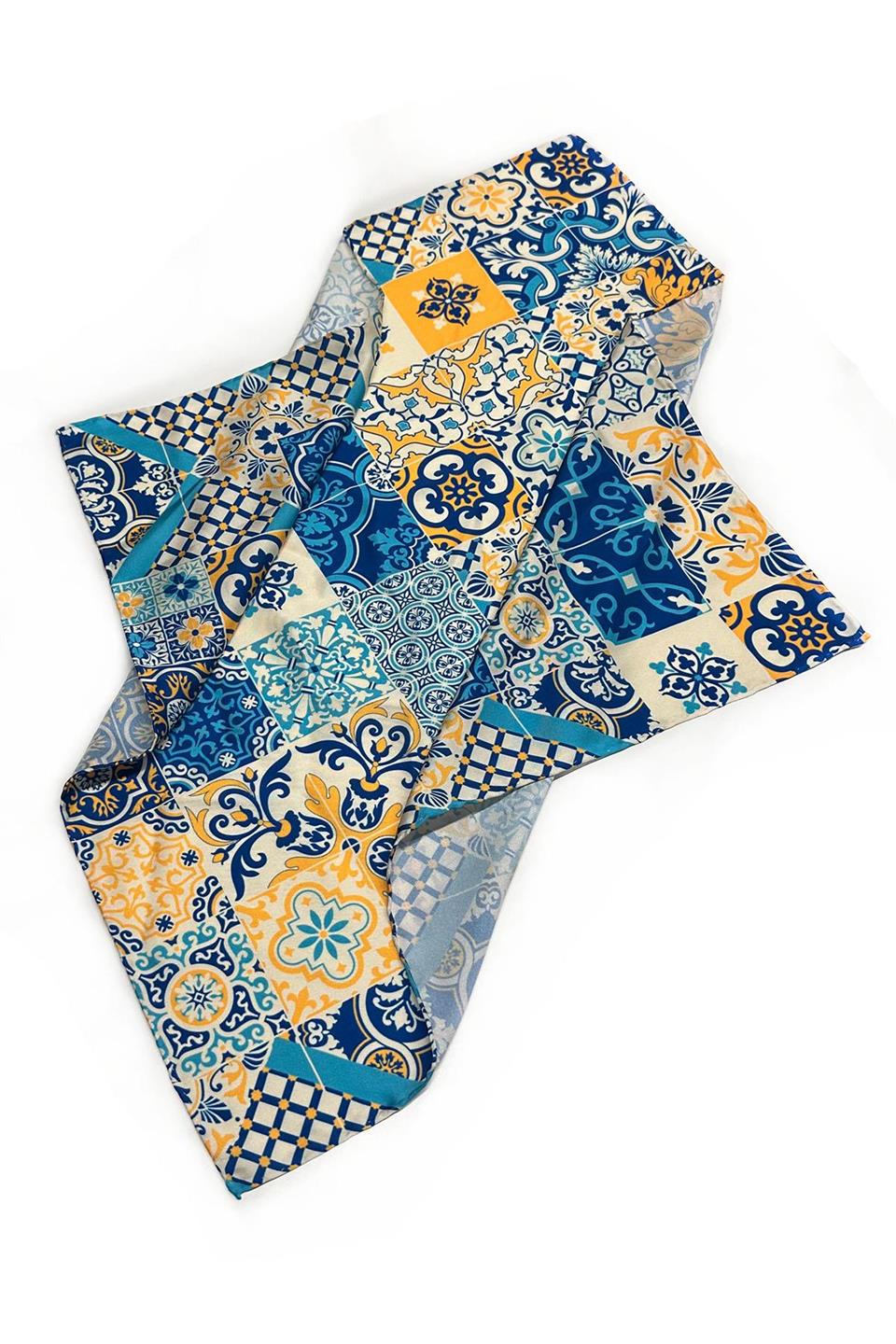 Çok Renkli Motif Desen Fular Bandana 55-55 cm KDNF12
