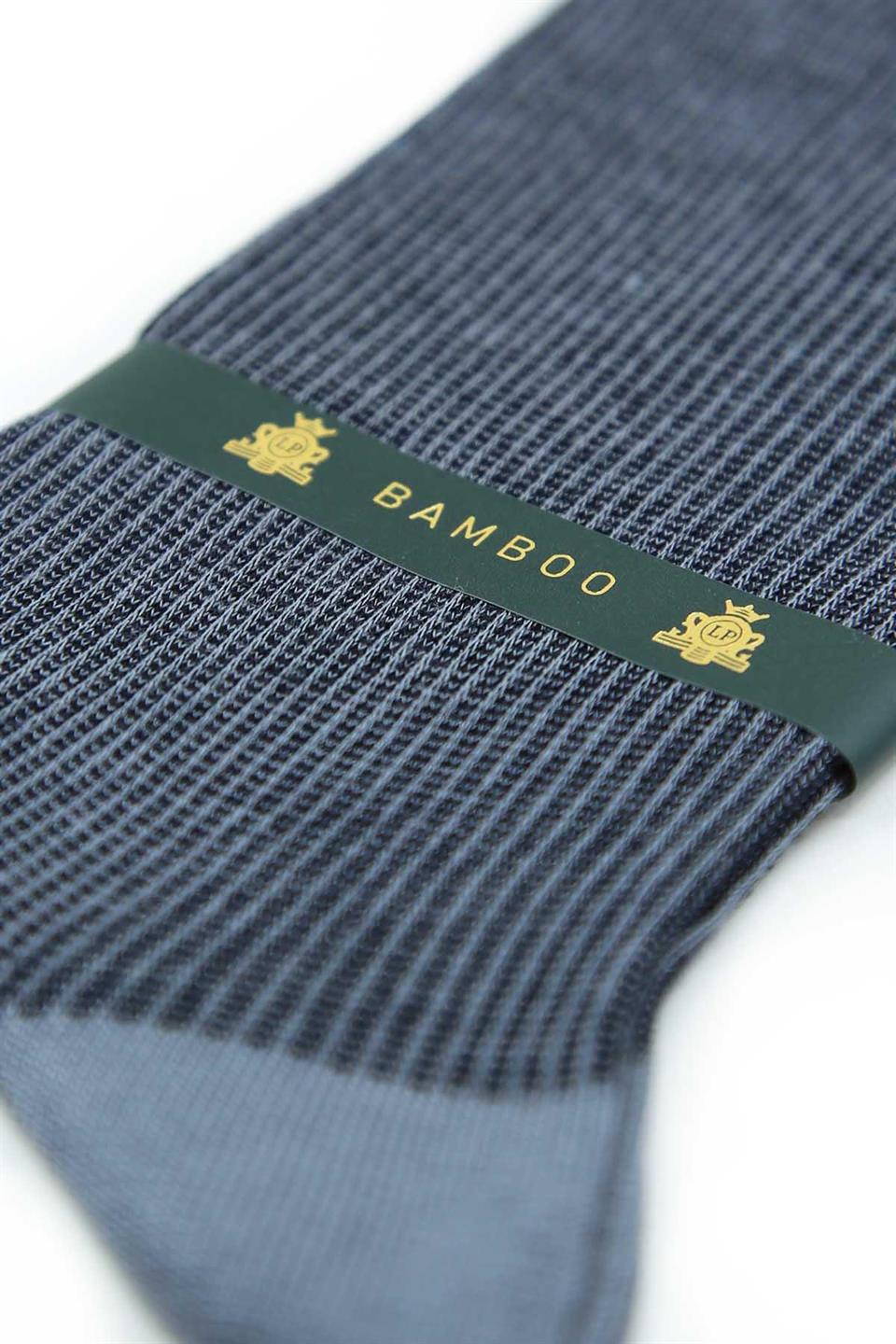 Gri Çizgi Desen Ultra Lüks Bambu Tekli Erkek Çorap CRP298