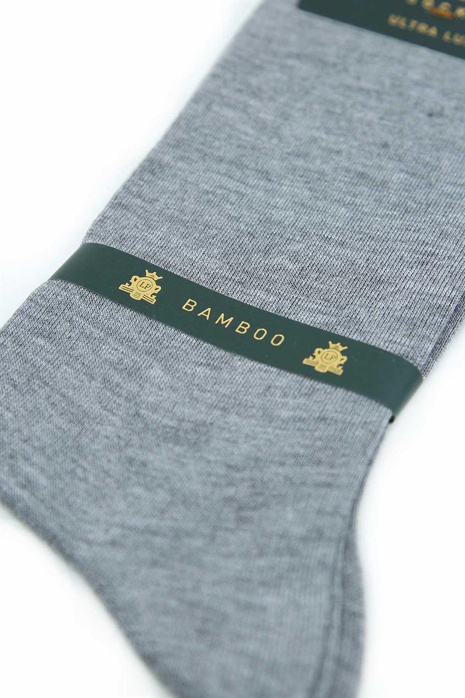 Gri Düz Ultra Lüks Bambu Tekli Erkek Çorap CRP319
