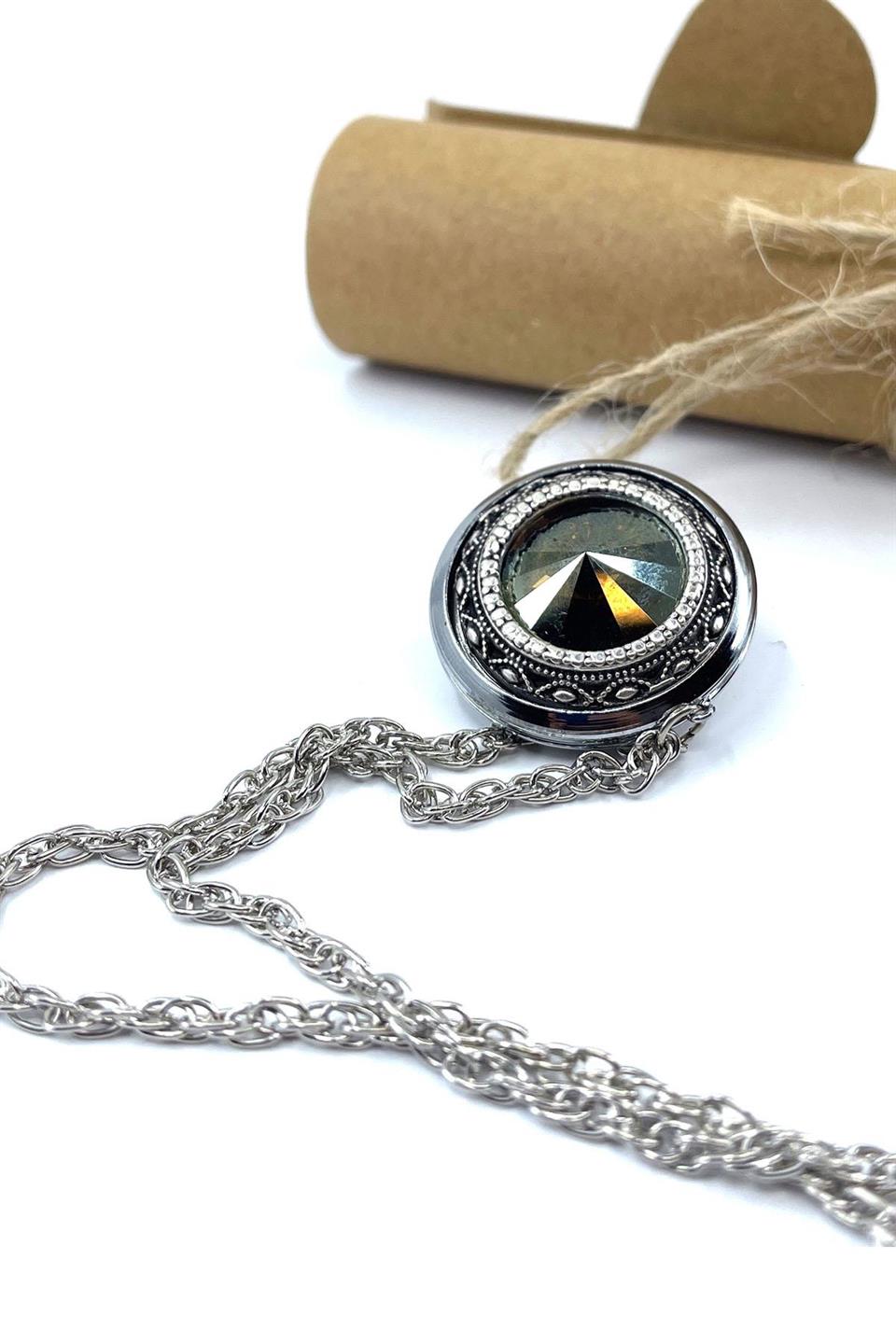 Gümüş Renk Büyük Taşlı Zincirli Ceket Yaka İğnesi YI406