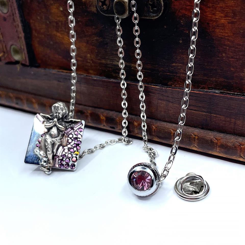 Gümüş Renk Kız Motif Lila Taşlı Ceket Yaka İğnesi YI377