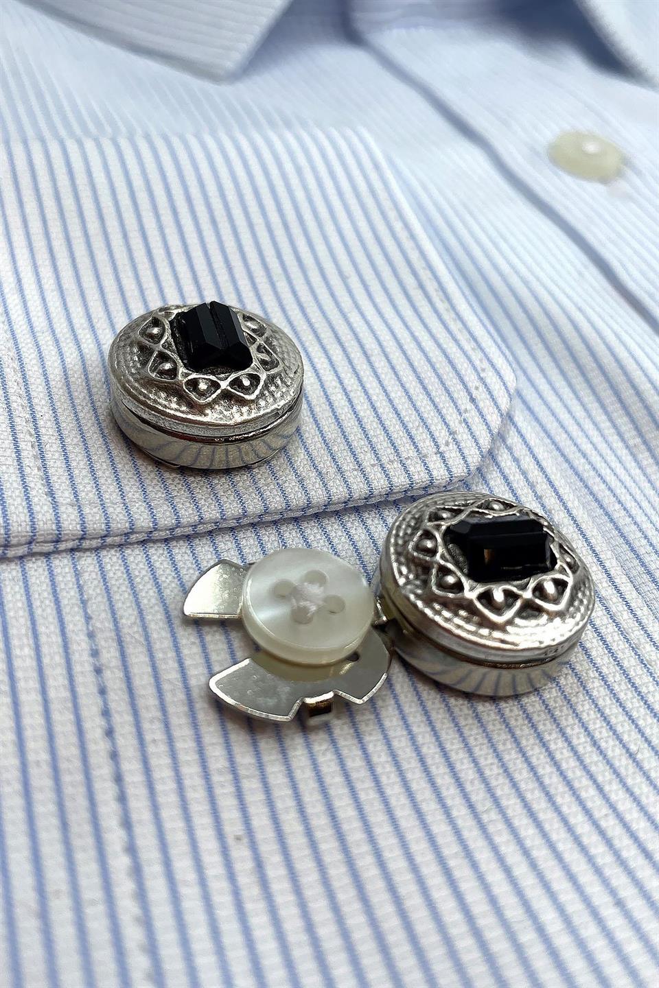 Gümüş Renk Siyah Taşlı Geçmeli Kol Düğmesi GC60