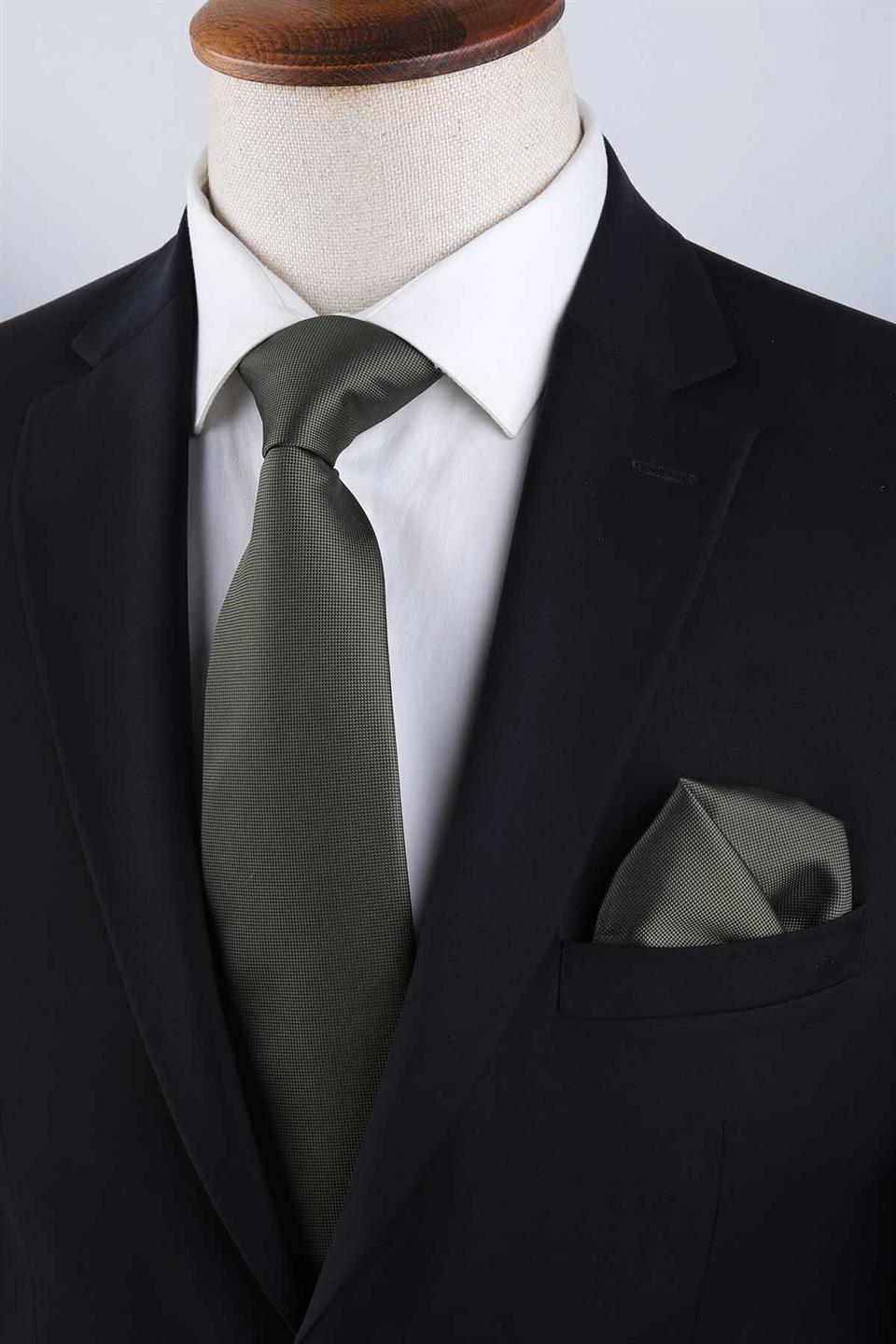 Haki Yeşil Nokta Desen Mendilli Klasik Kravat KK9202