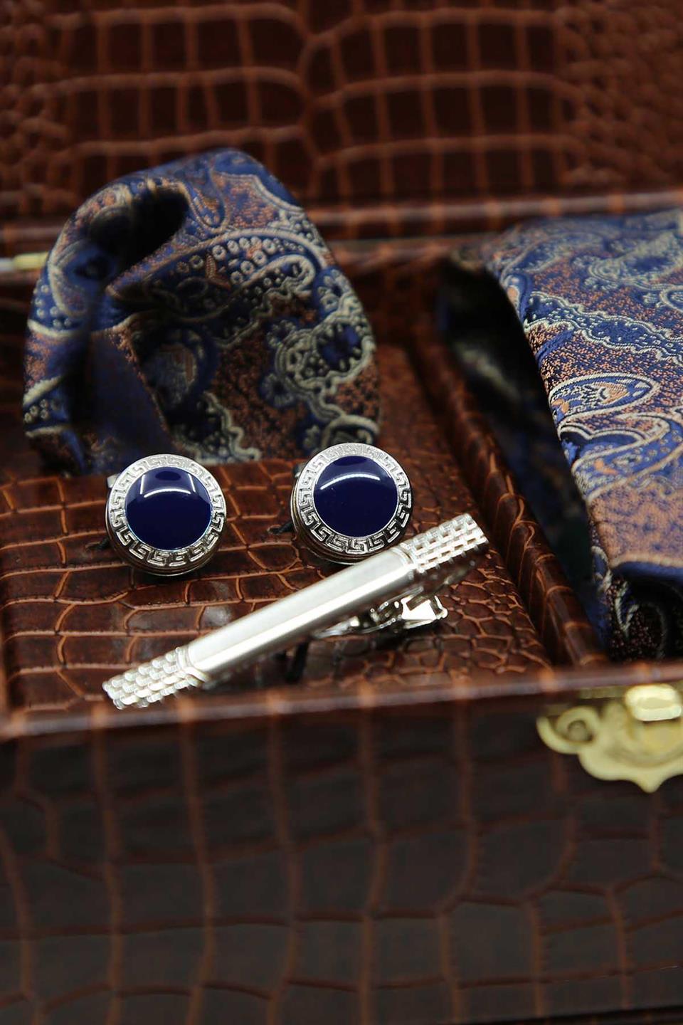 Kahverengi Erkek Hediye Kutusu - Mendilli Kravat Kol Düğmesi Kravat İğnesi KMK87