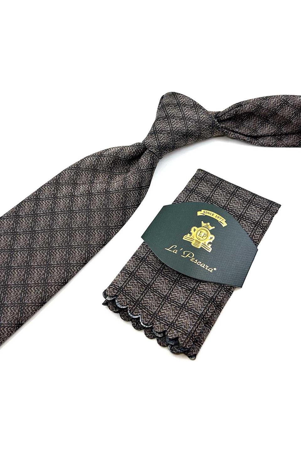 Kahverengi Kare Desen Mendilli Klasik Kravat KK12484