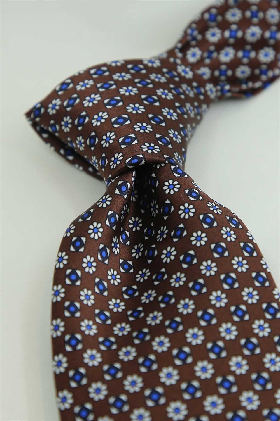 Kahverengi Motif Desen İtalyan İpek Kravat İK2577