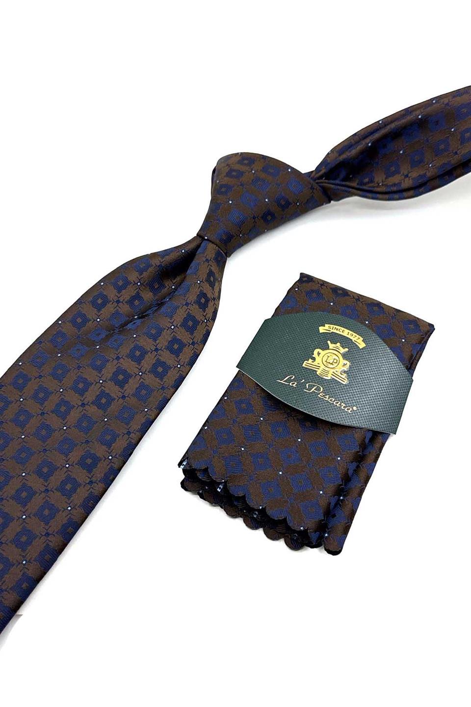 Kahverengi Motif Desen Mendilli Klasik Kravat KK12575