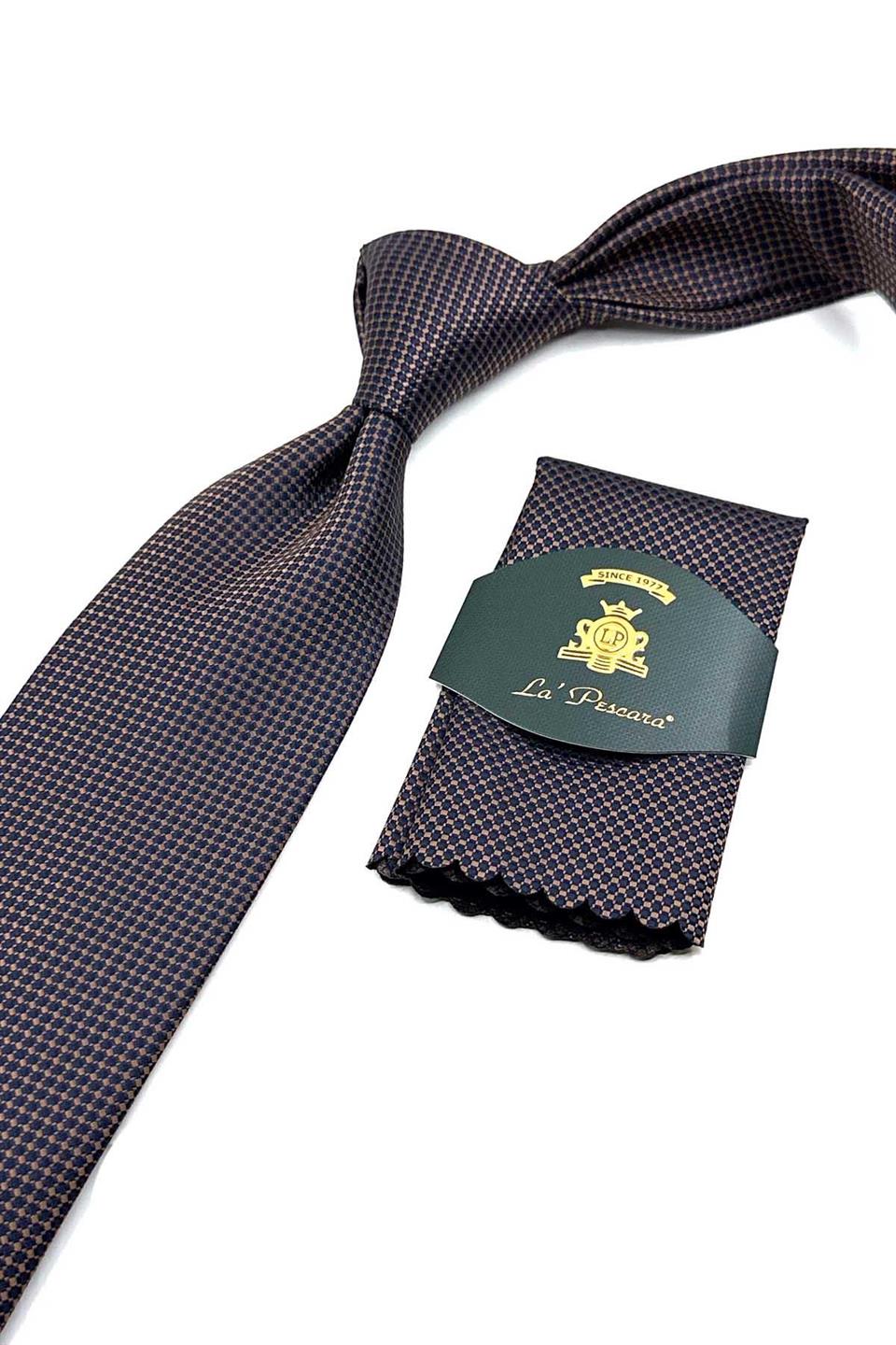 Kahverengi Nokta Desen Mendilli Klasik Kravat KK12565