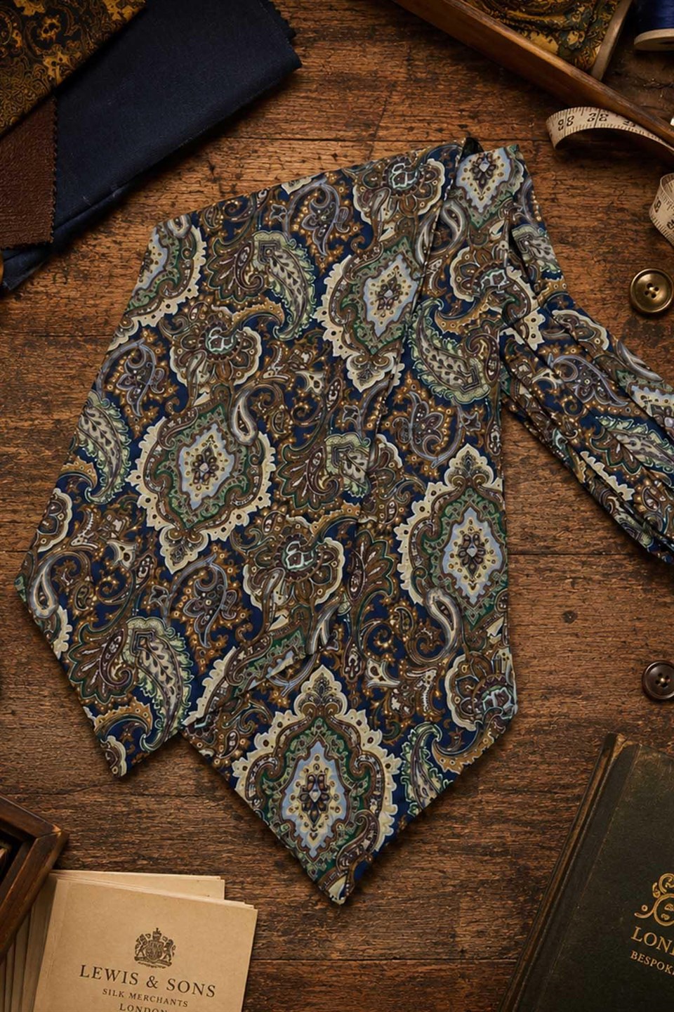 Kahverengi Yeşil Şal Desen İtalyan İpek Ascot Kravat SAC94