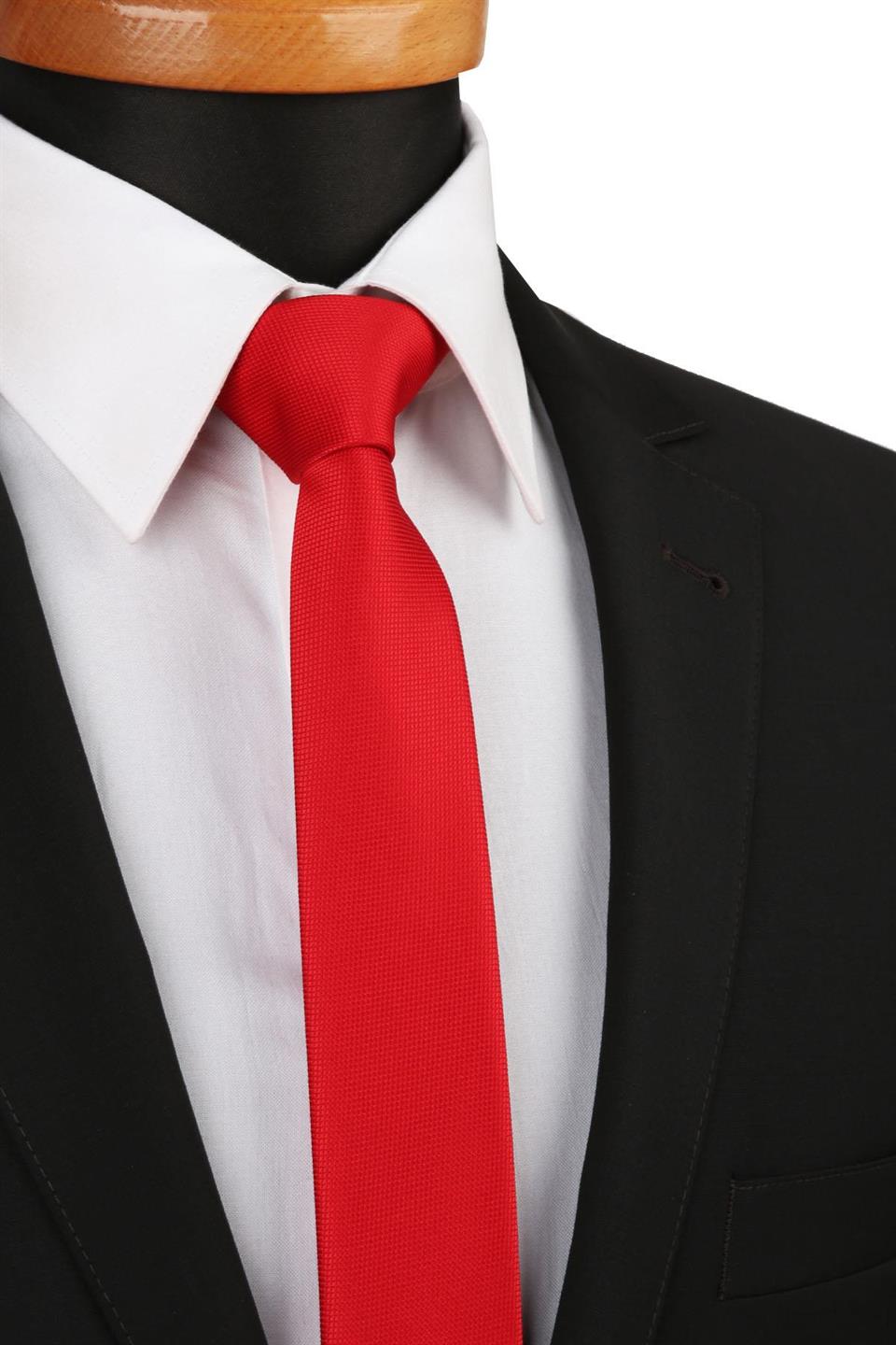 Kırmızı Kendinden Desen Çok İnce Kravat UST22