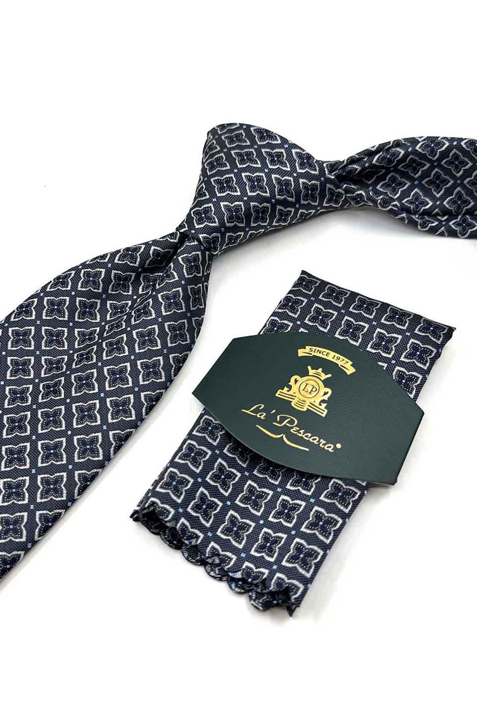 Koyu Lacivert Motif Desen Mendilli Klasik Kravat KK13481