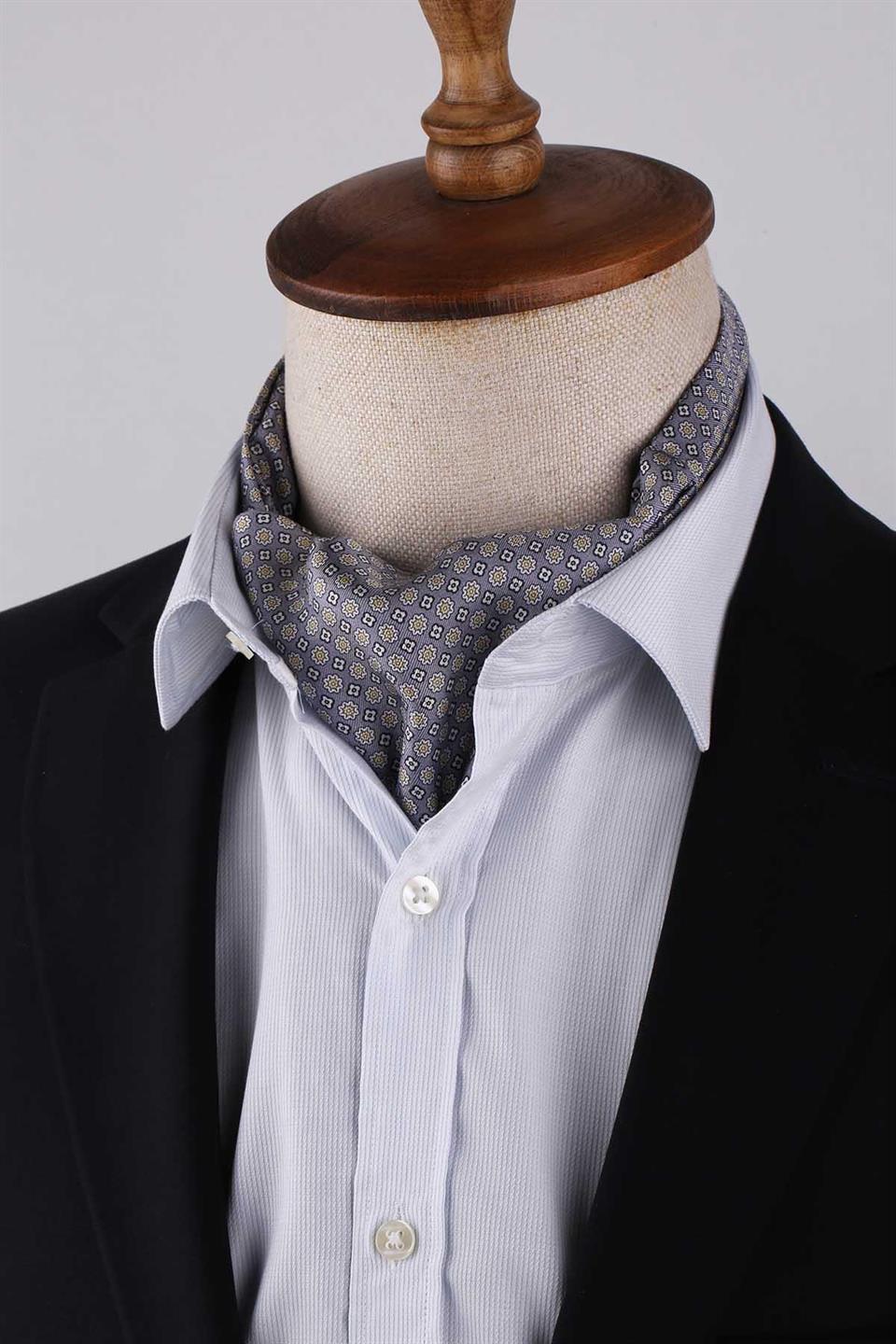 Küçük Desen Gri İtalyan İpek Ascot Kravat SAC12