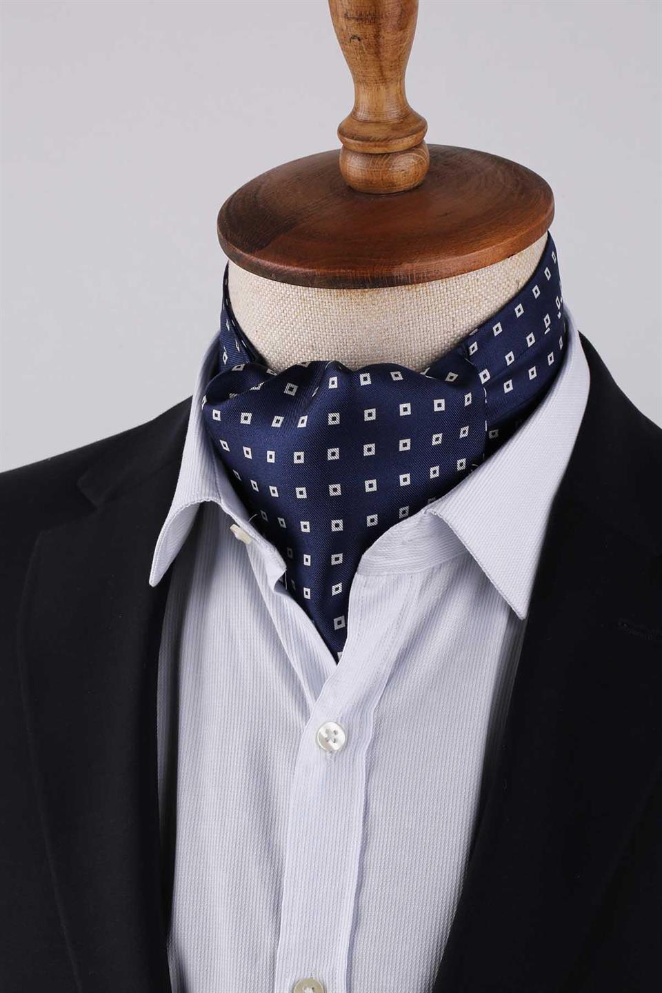 Küçük Desen Lacivert İtalyan İpek Ascot Kravat SAC46