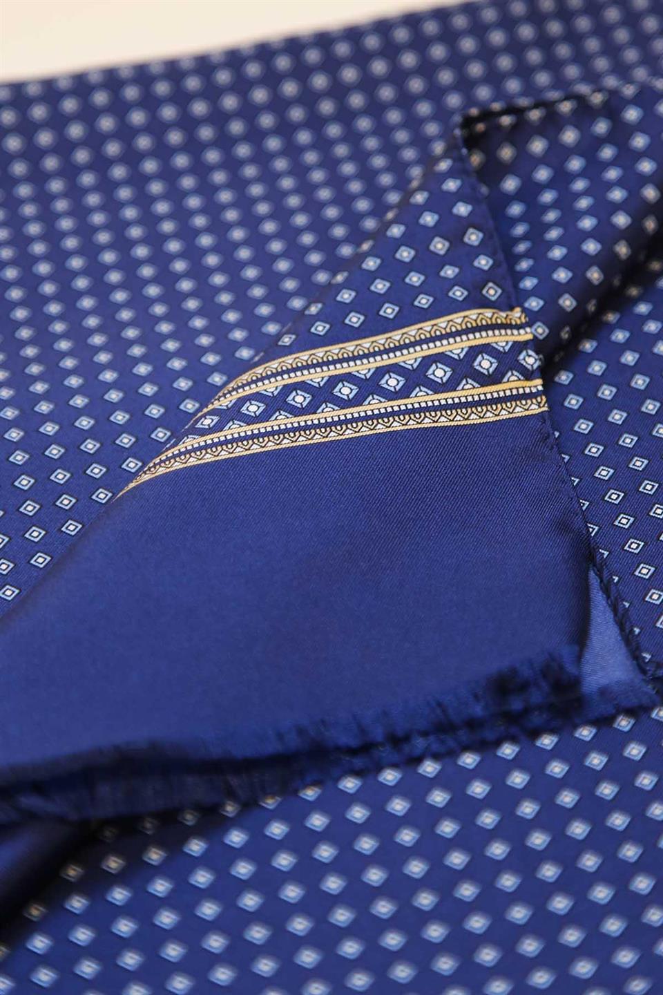 Küçük Desen Lacivert İtalyan İpek Ascot Kravat SAC02