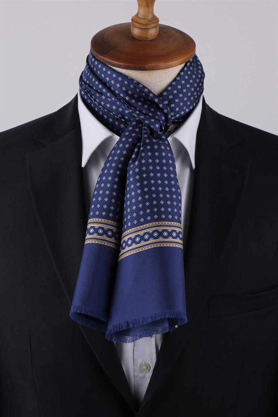 Küçük Desen Lacivert İtalyan İpek Ascot Kravat SAC02