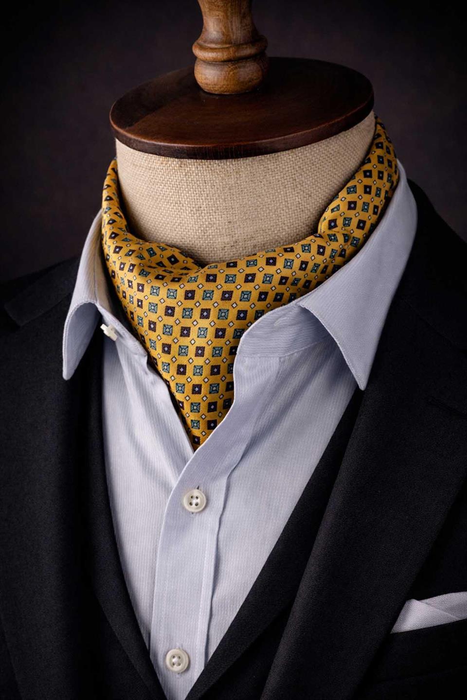 Küçük Desen Sarı İtalyan İpek Ascot Kravat SAC15