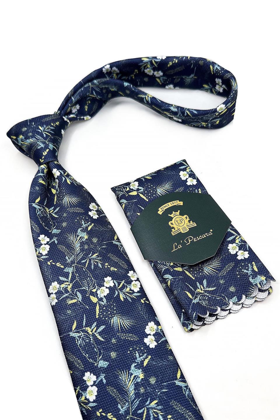 Lacivert Çiçek Desen Mendilli Klasik Kravat KK11442