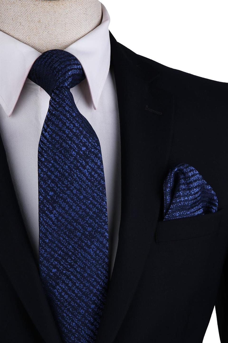 Lacivert Çizgi Desen Mendilli Klasik Kravat KK10546