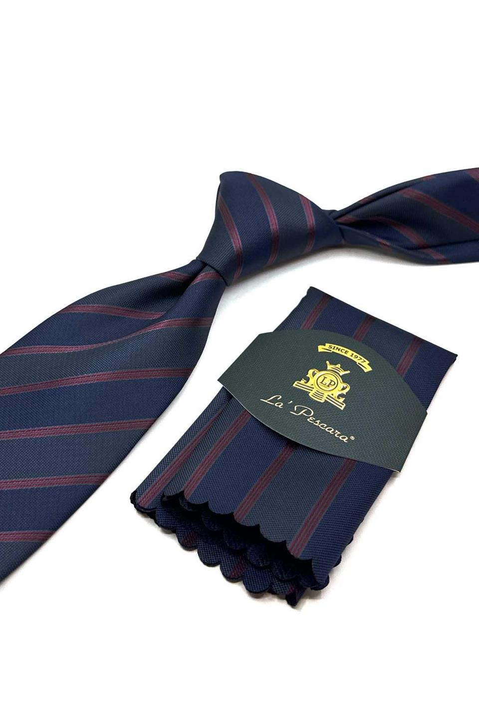 Lacivert Çizgi Desen Mendilli Klasik Kravat KK12877