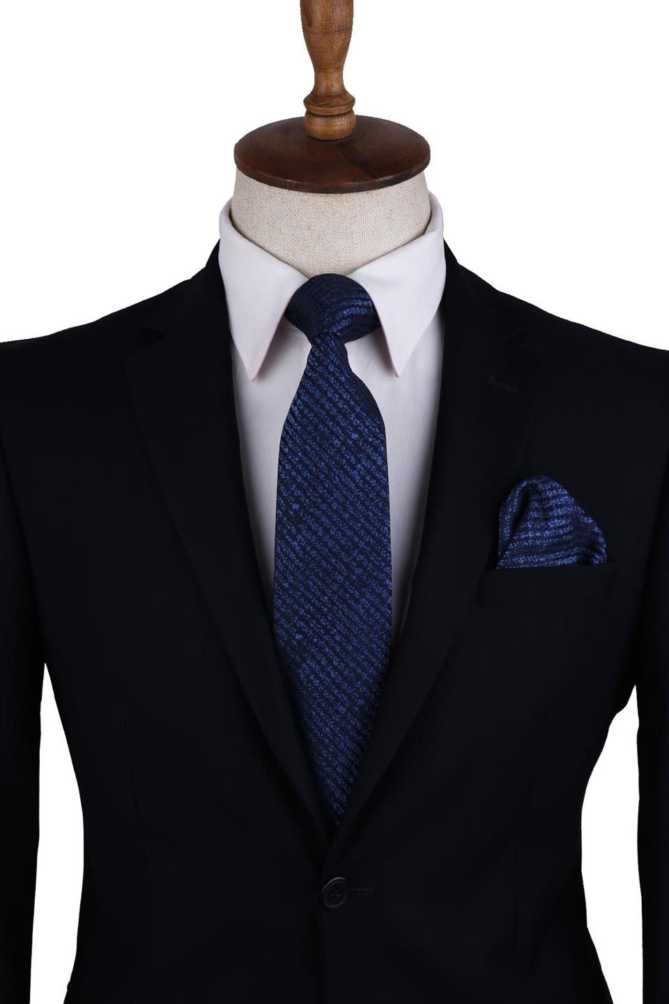 Lacivert Çizgi Desen Mendilli Klasik Kravat KK10546