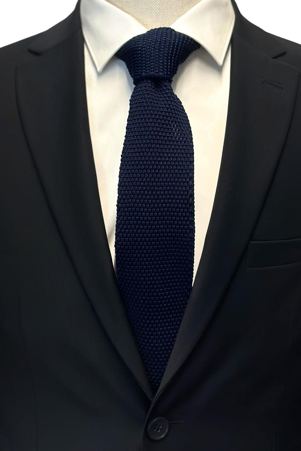 Lacivert Düz Üçgen Örgü Kravat ÖR8321