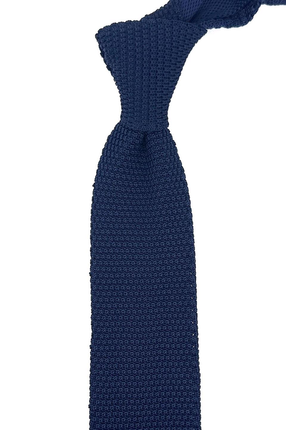 Lacivert Düz Üçgen Örgü Kravat ÖR8321
