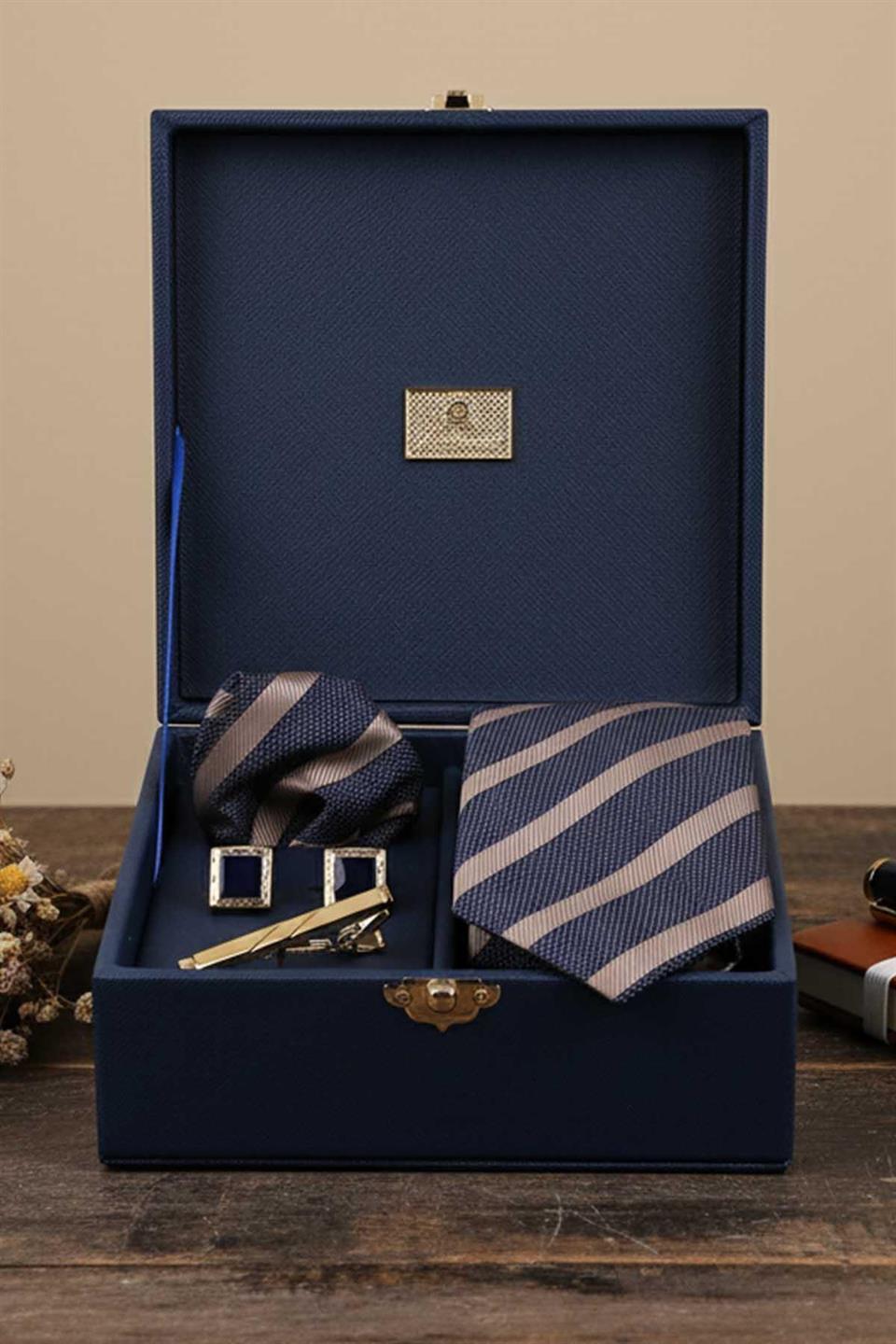 Lacivert Erkek Hediye Kutusu - Mendilli Kravat Kol Düğmesi Kravat İğnesi KMK71