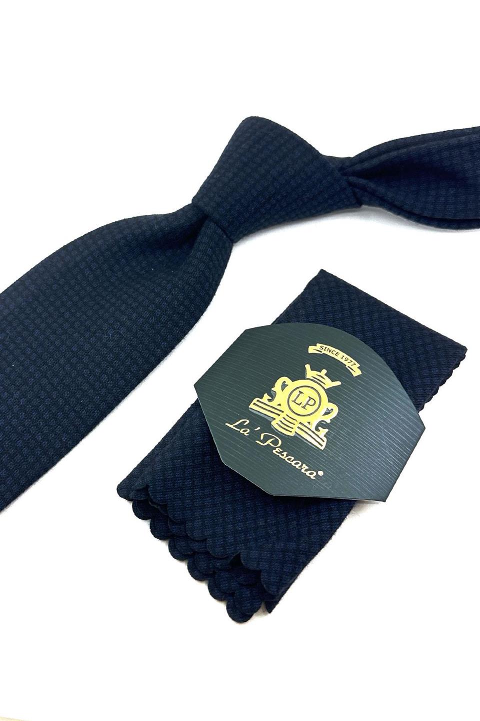 Lacivert - Siyah Kare Desen Mendilli Klasik Yün Kravat KK12101