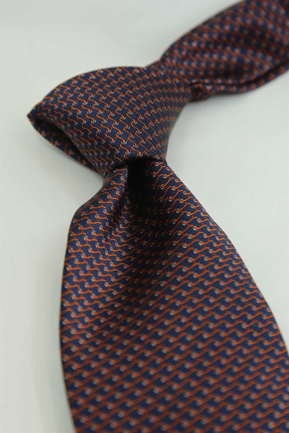 Lacivert Turuncu Motif Desen İtalyan İpek Kravat İK2576