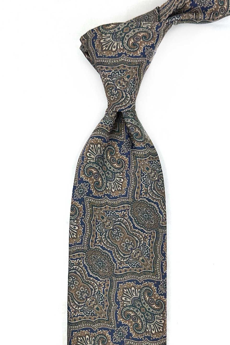 Lacivert - Yeşil Motif Desen Mendilli Klasik Kravat KK13321