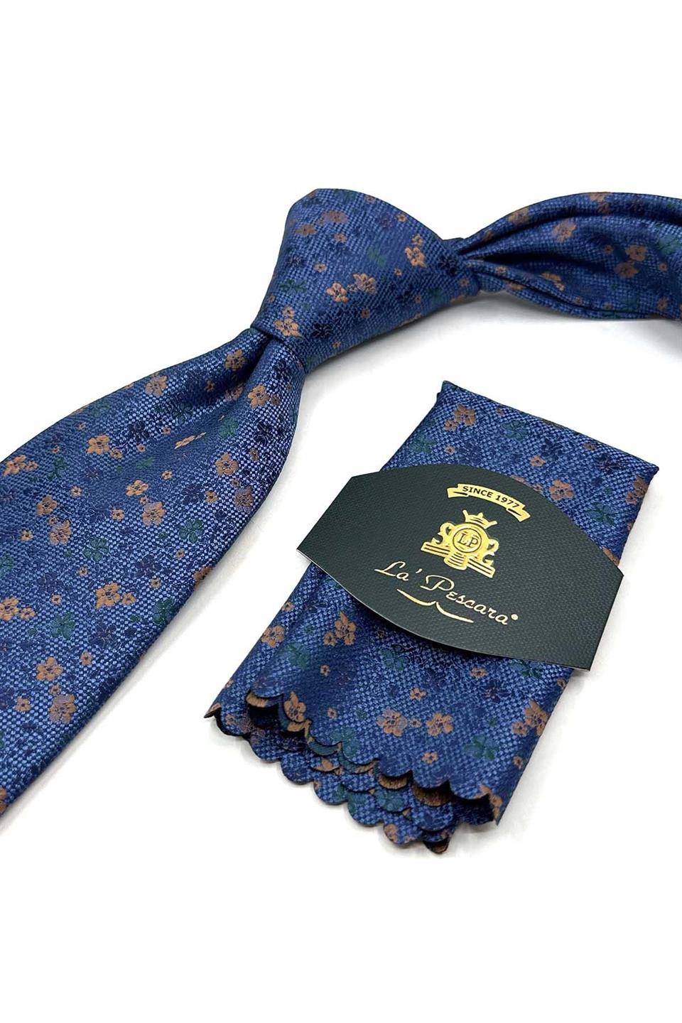 Mavi Çiçek Desen Mendilli Klasik Kravat KK13438