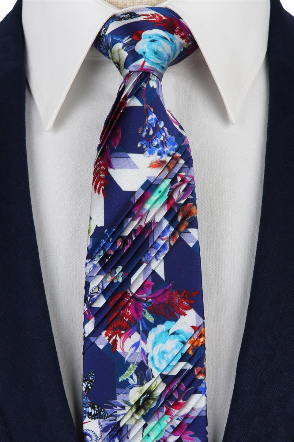 Mavi Çiçek Desen Piliseli İpek Kravat EST118