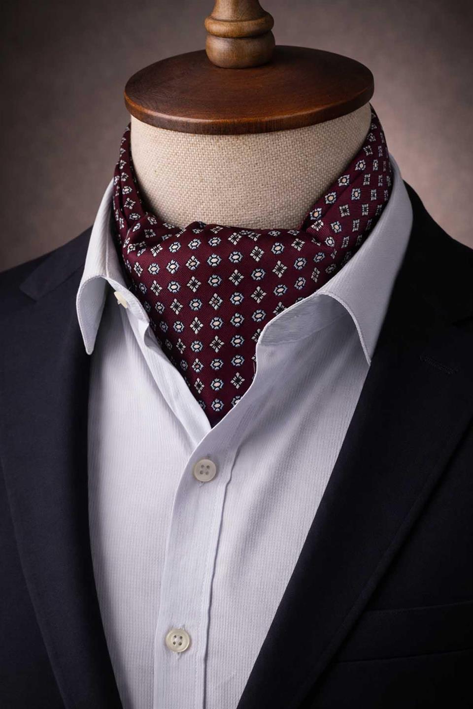 Motif Desen Bordo İtalyan İpek Ascot Kravat SAC24