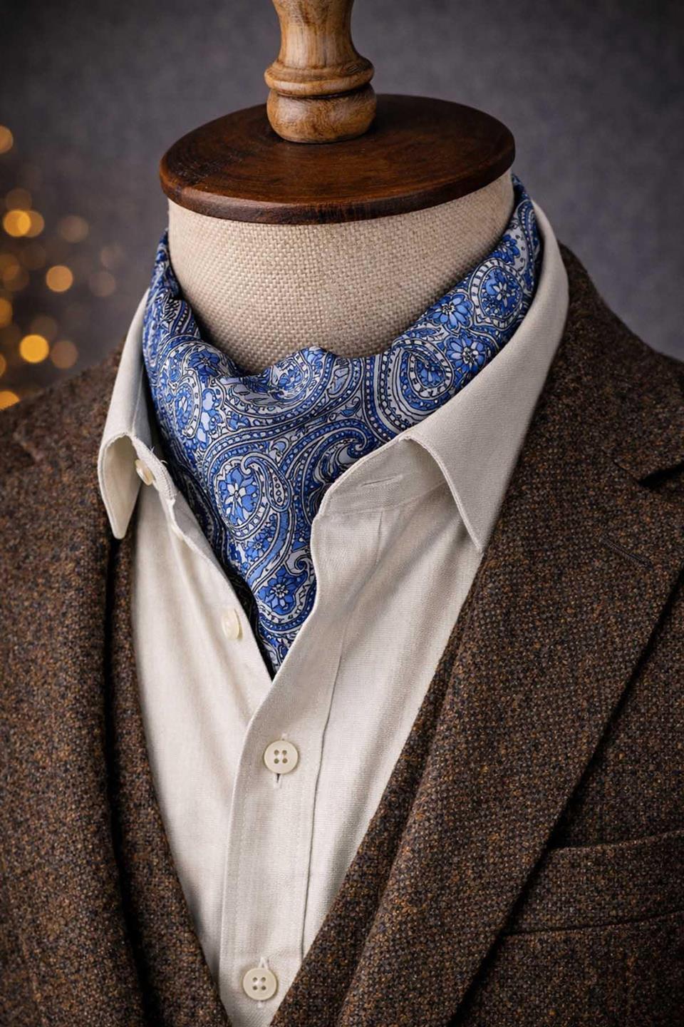 Şal Desen Açık Mavi İtalyan İpek Ascot Kravat SAC47