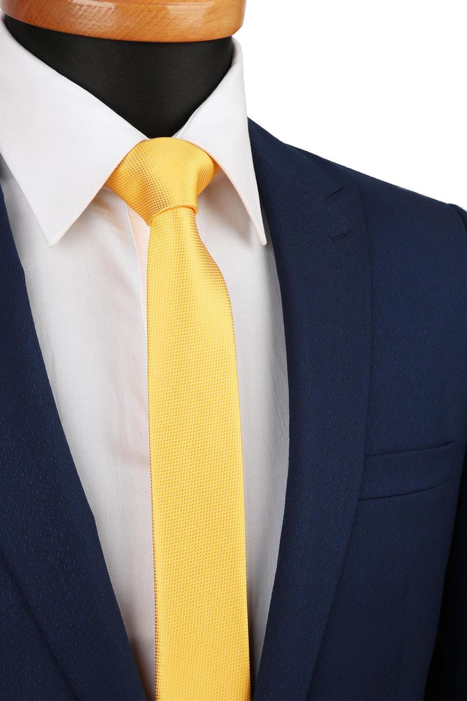Sarı Kendinden Desen Çok İnce Kravat UST26