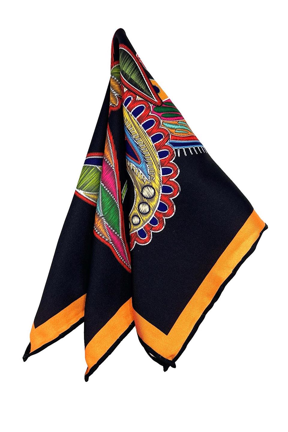 Siyah - Çok Renkli Papağan Motif Erkek Cep Mendili SPS631-111