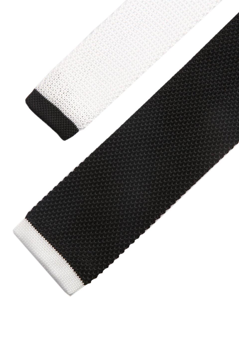 Siyah Düz Beyaz Detaylı Örgü Kravat 8207