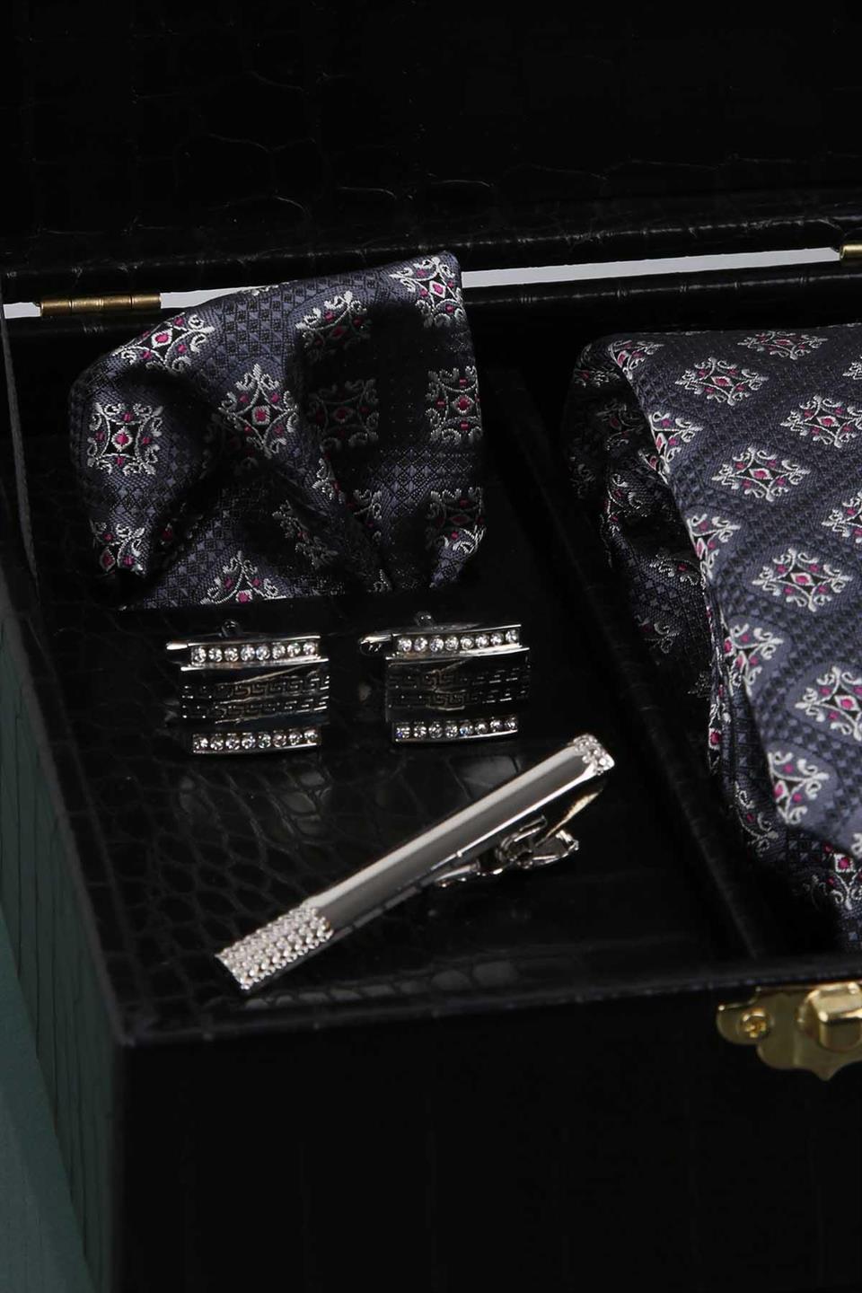 Siyah Erkek Hediye Kutusu - Mendilli Kravat Kol Düğmesi Kravat İğnesi KMK75