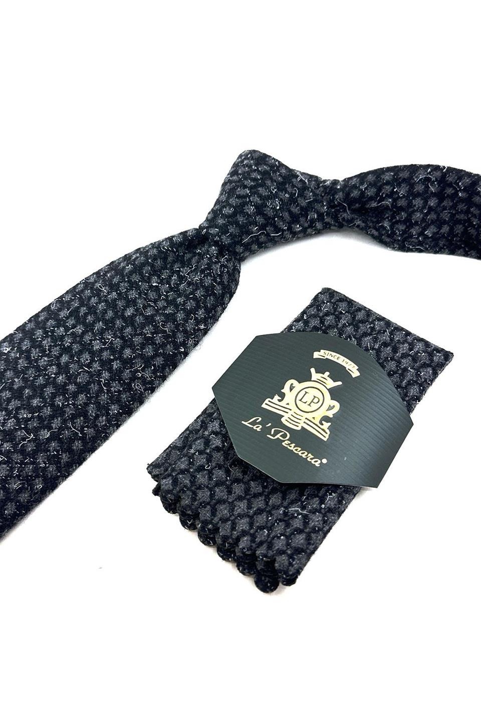 Siyah - Füme Puantiye Desen Mendilli Klasik Yün Kravat KK12128